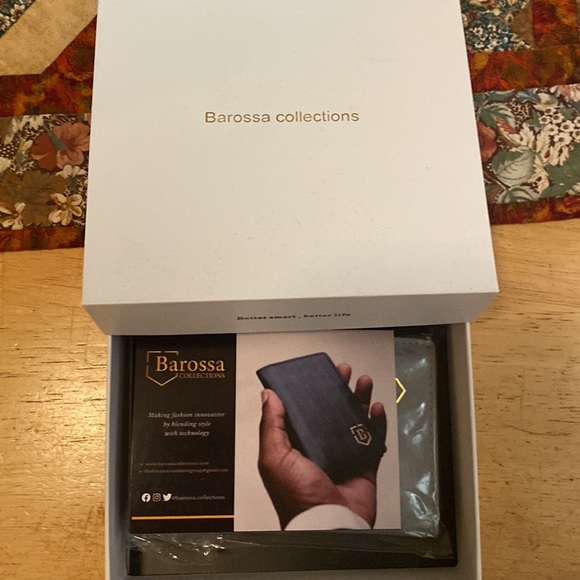 Wallet. Barossa Collection. Unisex anti-lost smart wallet, silver grey - Picture 11 of 11